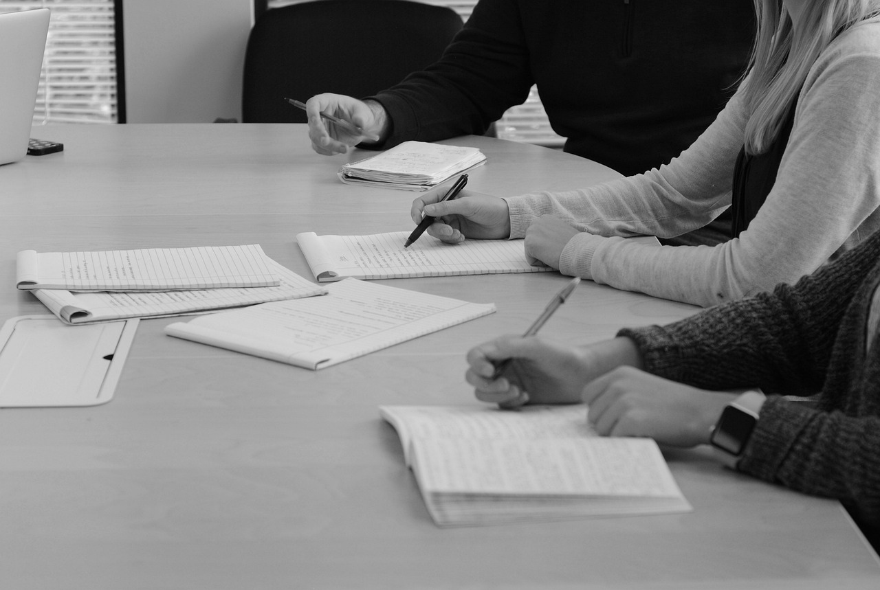 من الصفر إلى البطل: استراتيجيات التسويق الإلكتروني الفعالة لشركتك